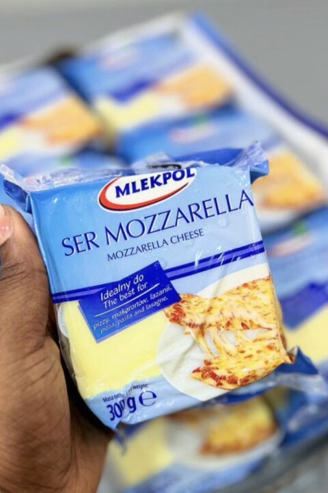 MLEKPOL Block Mozzarella Cheese (300g)