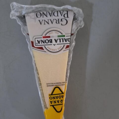 Grana Padana 200g (Parmesan cheese)